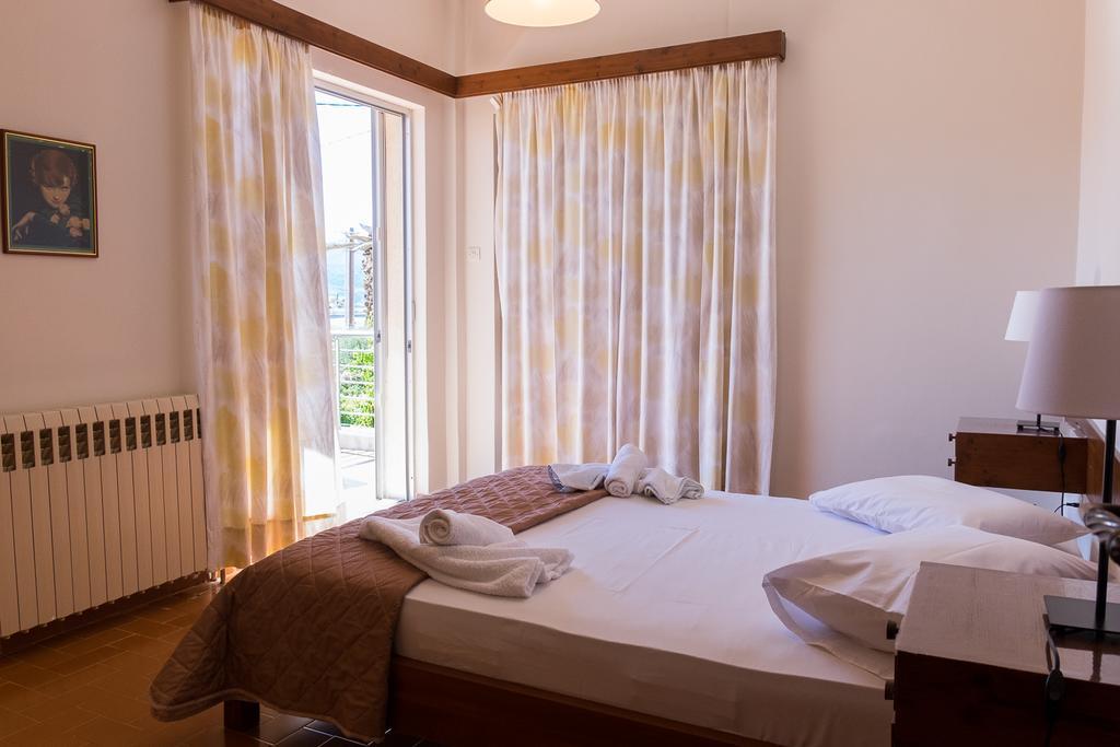 Sunset Beach House カト・アレポコリオン エクステリア 写真
